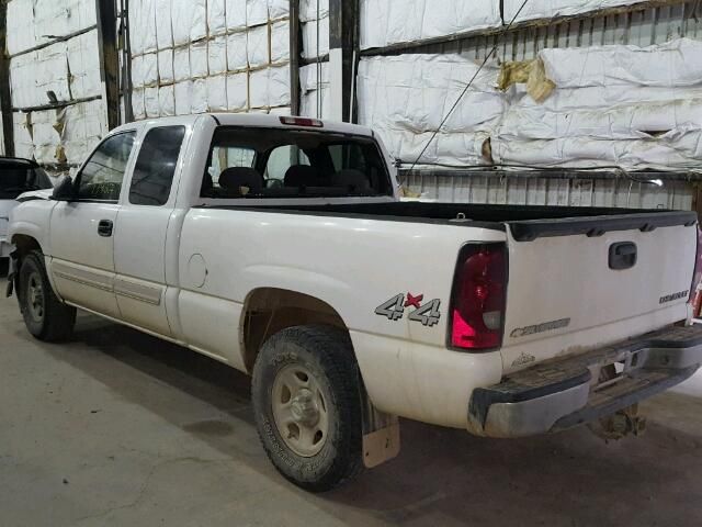 7H7587_0 Used 2004 Chevrolet Silverado 1500 Wheel