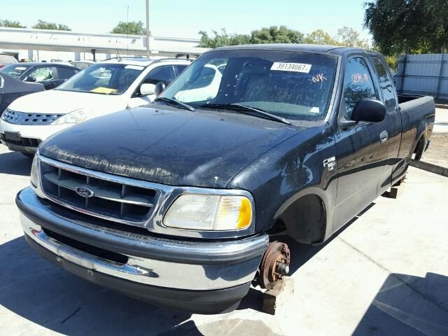 7I7601_0 Used 1998 Ford F-150 Bumper Assembly Rear