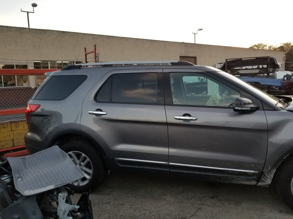 7K7626_3 Used 2013 Ford Explorer Axle Shaft LH
