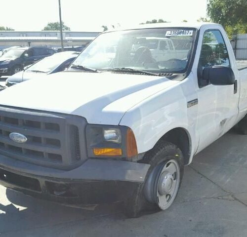 7K7633_0 Used 2005 Ford F-250 Super Duty Keys / Latches / Locks LH