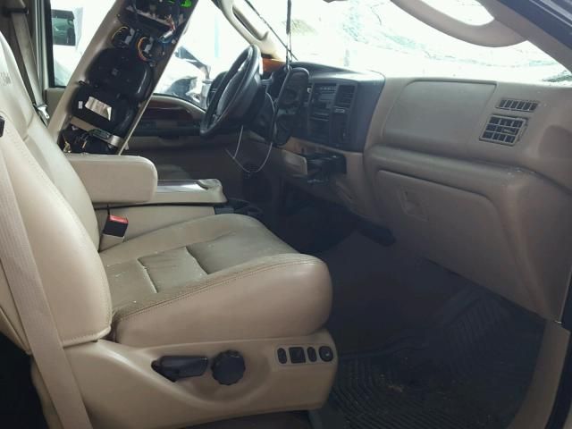 Used 2005 Ford Excursion Door Handle Exterior LH