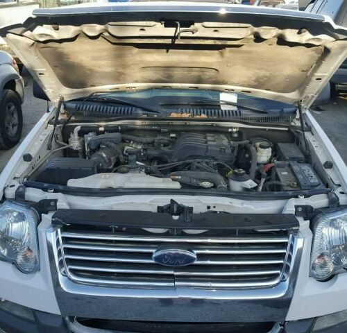 8A7666_7 Used 2006 Ford Explorer Spindle Knuckle Front RH
