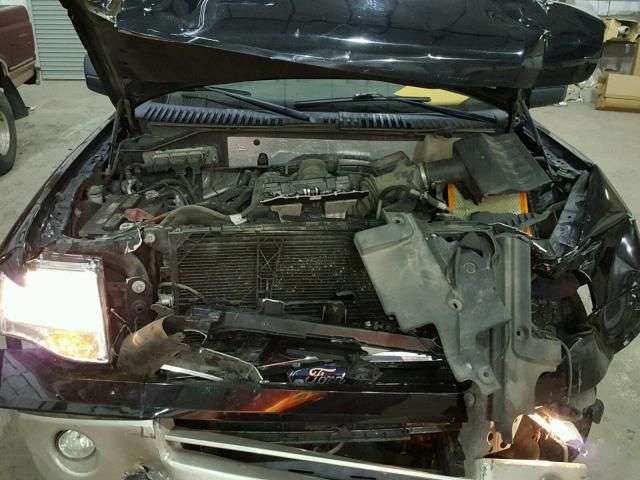 8A7674_10 Used 2009 Ford Expedition Spindle Knuckle Front LH