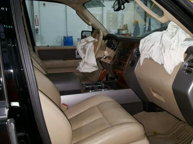 8A7674_7 Used 2009 Ford Expedition Spindle Knuckle Front LH