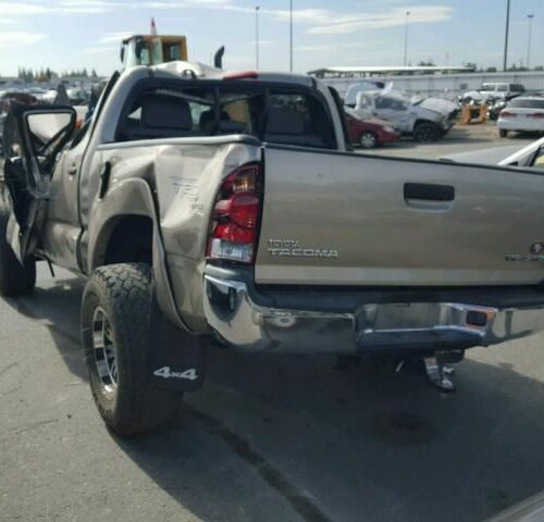 8B7696_4 Used 2006 Toyota Tacoma Transfer Case Assembly