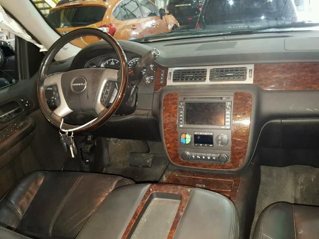 Used 2008 GMC Yukon Front Lamp RH
