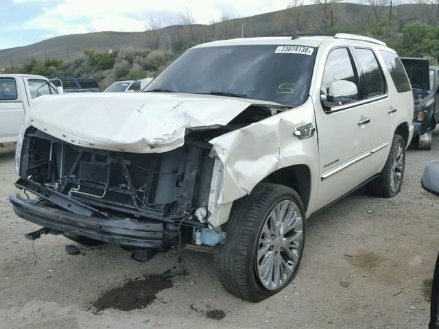 8F7742_5 Used 2007 Cadillac Escalade Lower Control Arm Front LH