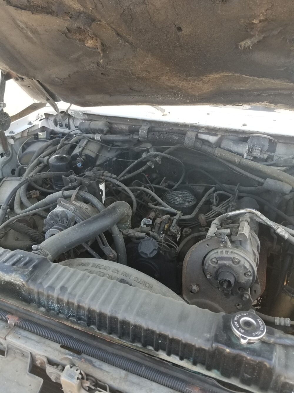 8G7759_1 Used 1990 Ford F-350 Spindle Knuckle Front LH