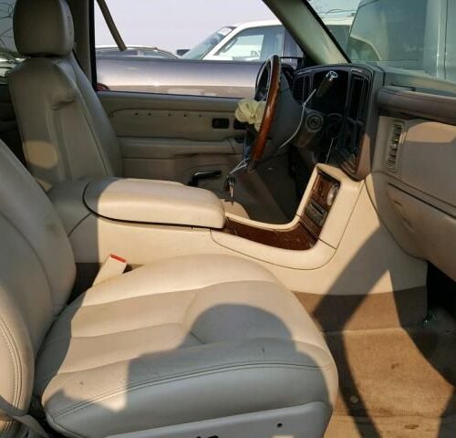 8H7773_7 Used 2004 Cadillac Escalade Decklid Tailgate
