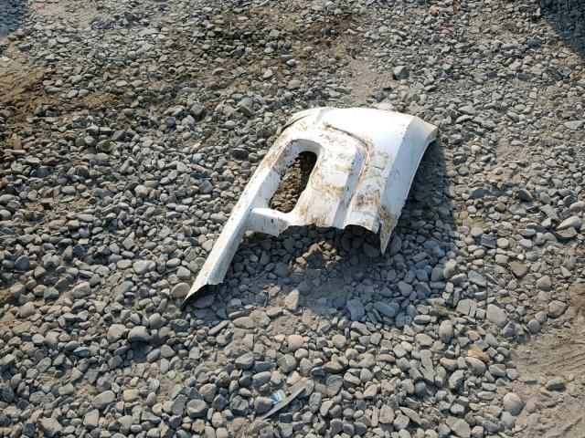 8H7773_8 Used 2004 Cadillac Escalade Decklid Tailgate