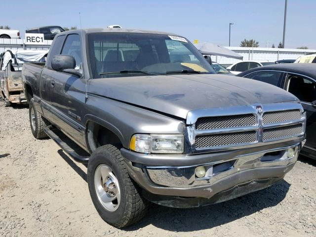 8I7799_0 Used 1999 Dodge Ram 1500 Fuse Box Engine