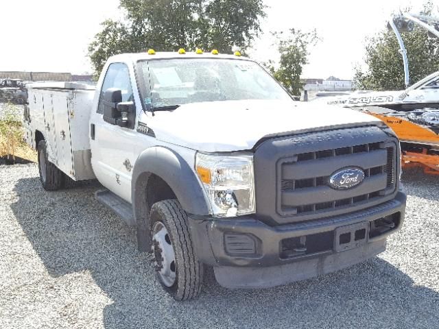 8K7822_0 Used 2012 Ford F-550 Super Duty Coolant Reservoir