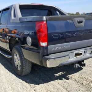 2004 Chevrolet Avalanche Front Lamp RH