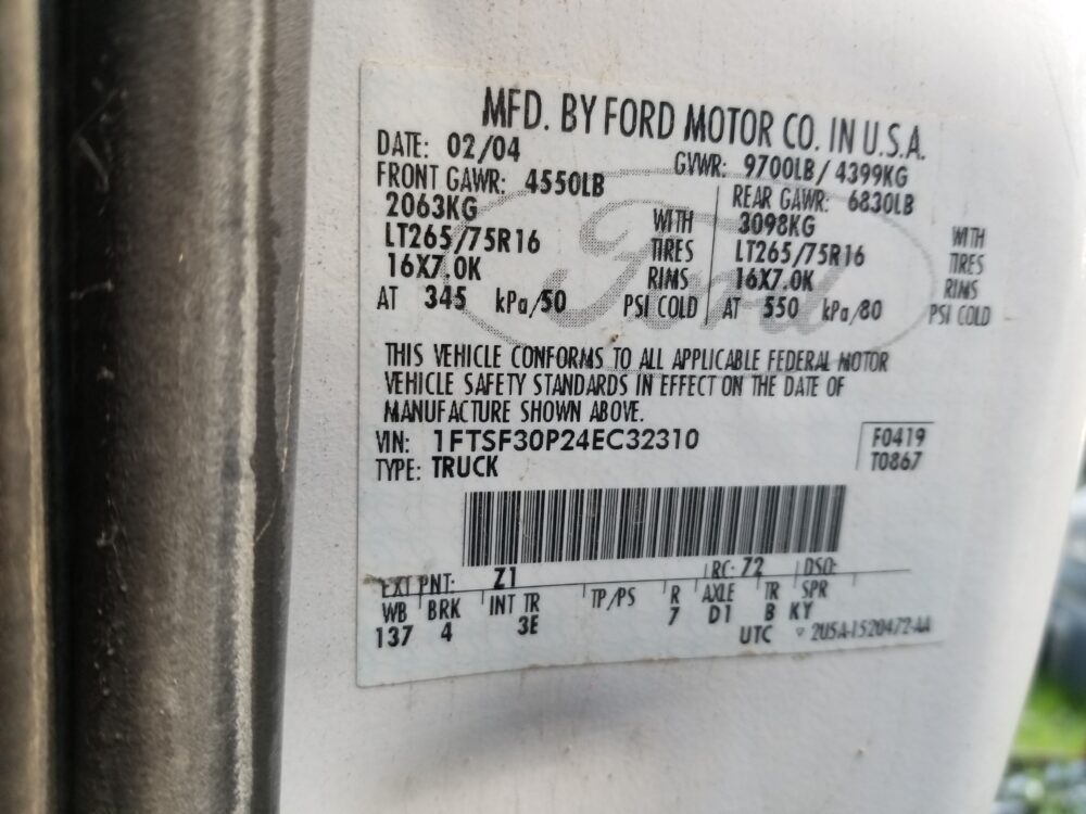 9A7878_1 Used 2004 Ford F-350 Super Duty Wheel