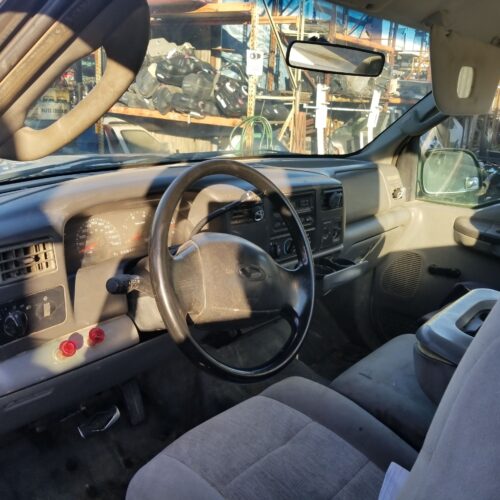 9A7878_6 Used 2004 Ford F-350 Super Duty Wheel