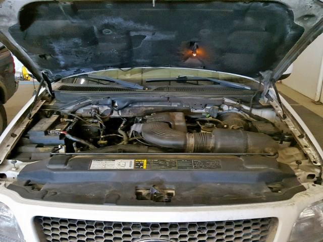 9B7890_7 Used 2002 Ford F-150 Fender LH