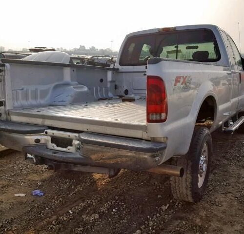 9C7912_10 Used 2005 Ford F-350 Super Duty Keys / Latches / Locks LH