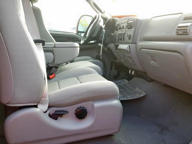 9C7912_8 Used 2005 Ford F-350 Super Duty Keys / Latches / Locks LH