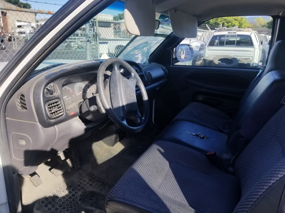 Used 2002 Dodge Ram 2500 Door Handle Exterior RH