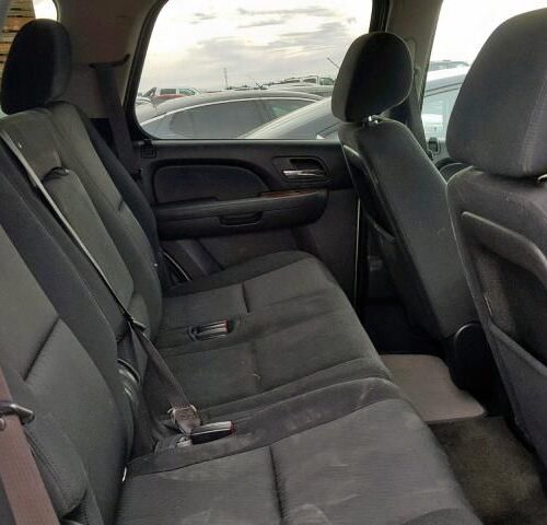 Used 2013 GMC Yukon Keys / Latches / Locks RH