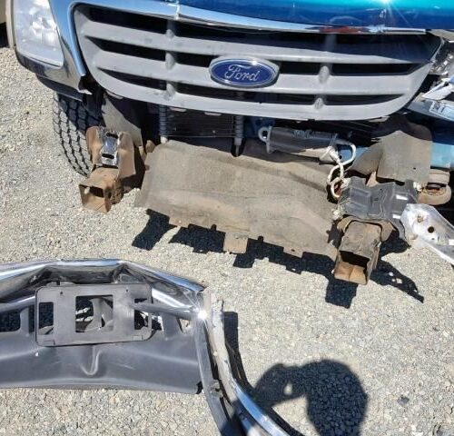 9H7978_4 Used 2001 Ford F-150 Keys / Latches / Locks LH