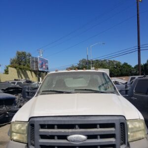 2005 Ford F-550 Super Duty Side View Mirror RH