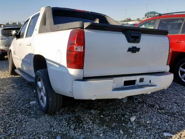 9I8001_0 Used 2007 Chevrolet Avalanche Topper / Tonneau / Camper Shell