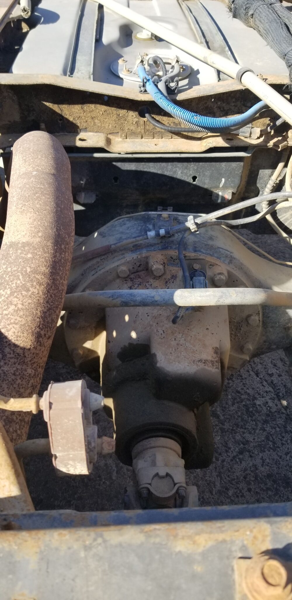 Used 2002 Ford F-550 Super Duty Axle Beam Front (2WD) RH