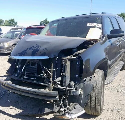 9J8013_0 Used 2007 GMC Yukon XL 1500 Transmission Assembly