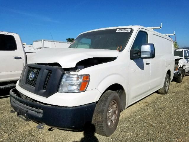 9J8017_5 Used 2015 Nissan NV2500 Van Coolant Reservoir