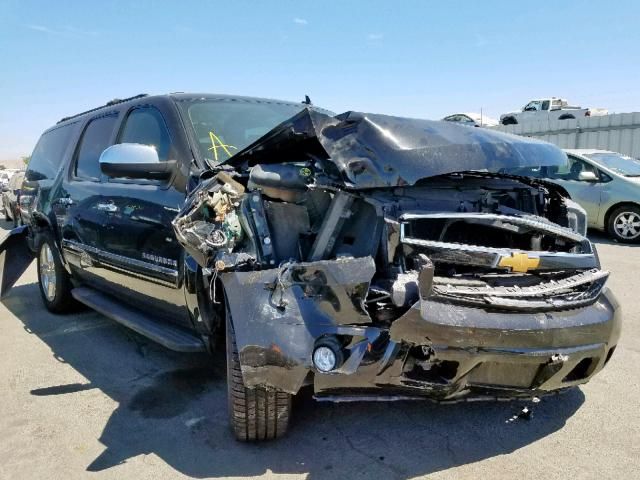 9K8034_10 Used 2014 Chevrolet Suburban 1500 Spare Wheel Carrier