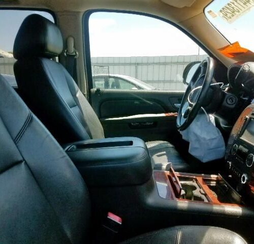 9K8034_9 Used 2014 Chevrolet Suburban 1500 Spare Wheel Carrier