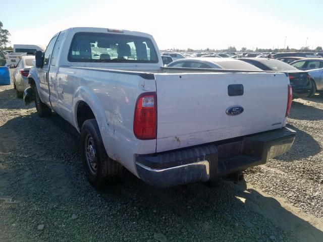 9K8042_10 Used 2012 Ford F-250 Super Duty Spindle Knuckle Front LH