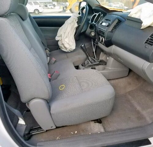 Used 2007 Toyota Tacoma Engine / Motor Control Module 8966104C11