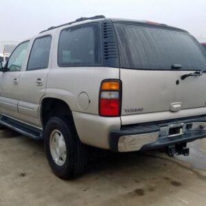 2005 GMC Yukon Side View Mirror LH