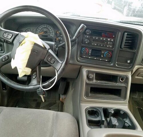 Used 2005 GMC Yukon Door Handle Exterior RH