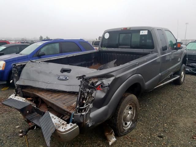 D8103_6 Used 2011 Ford F-350 Super Duty Transfer Case Assembly