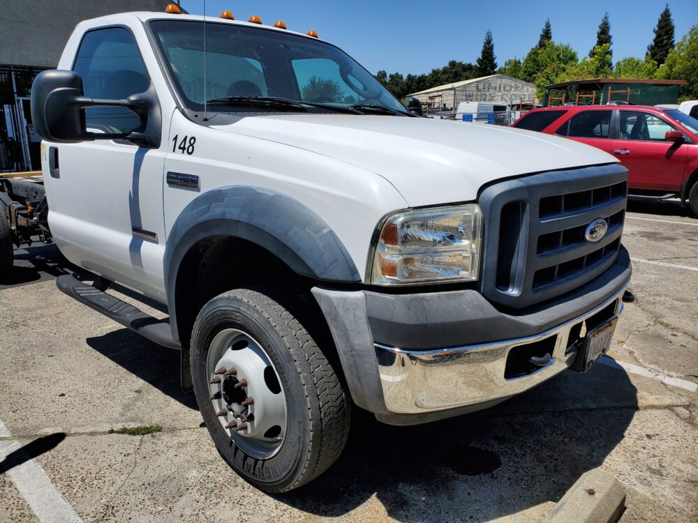 G8128_6 Used 2007 Ford F-450 Super Duty Fender LH