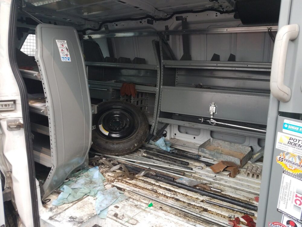 J8154_6 Used 2017 Ford Transit 150 Spindle Knuckle Front LH