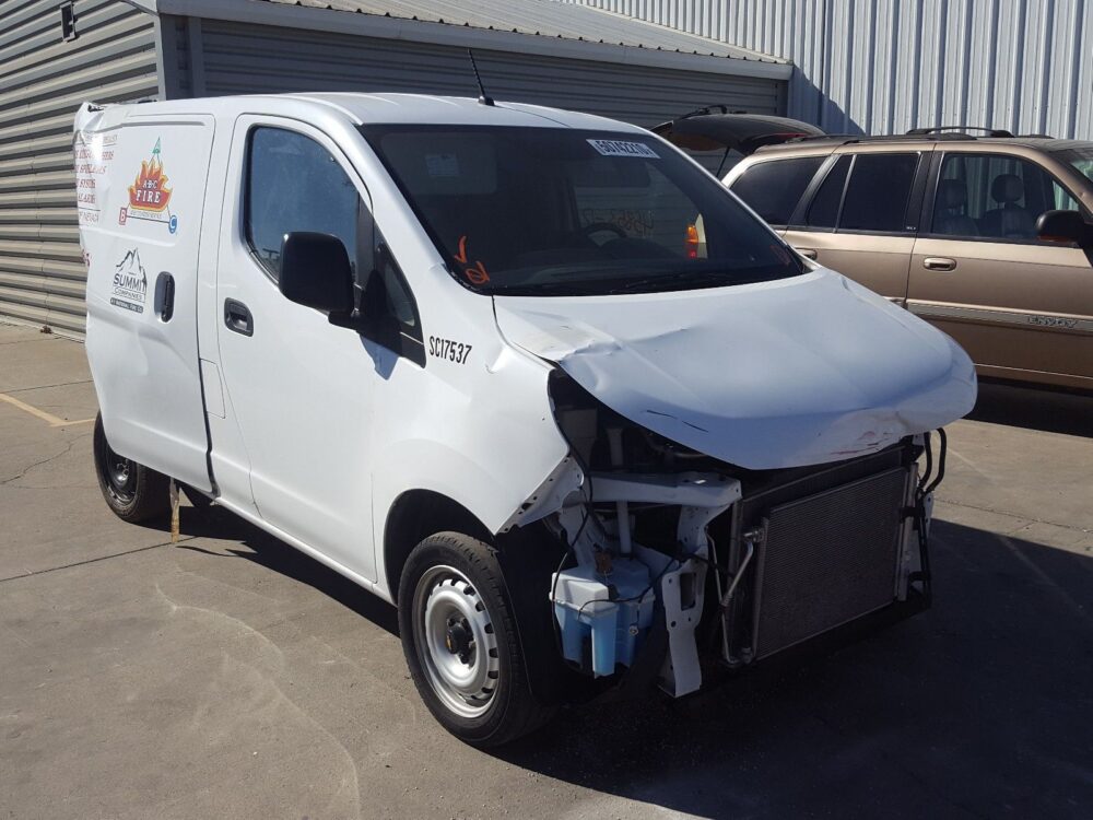 J8160_0 Used 2017 Chevrolet City Express Spindle Knuckle Front LH