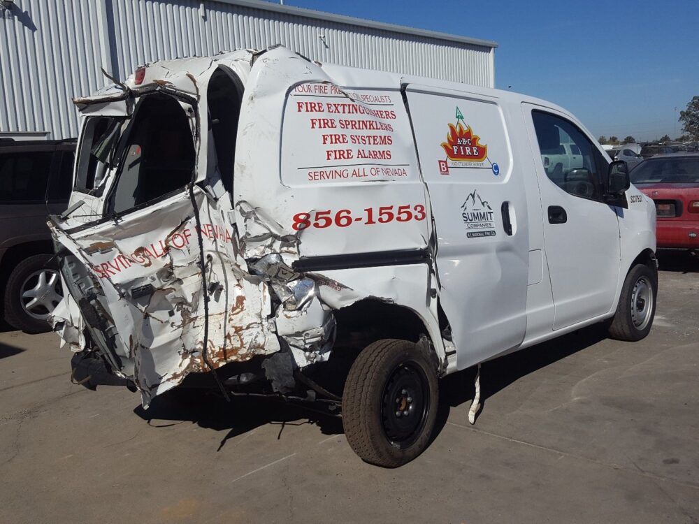J8160_4 Used 2017 Chevrolet City Express Spindle Knuckle Front LH