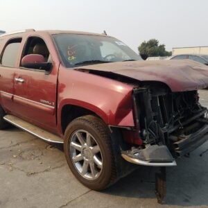 2008 GMC Yukon Wheel