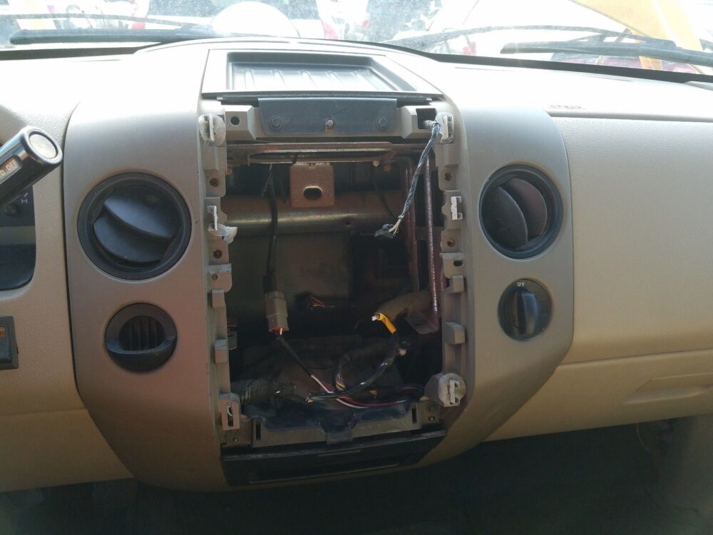 L8169_9 Used 2007 Ford F-150 Take-Off Bed