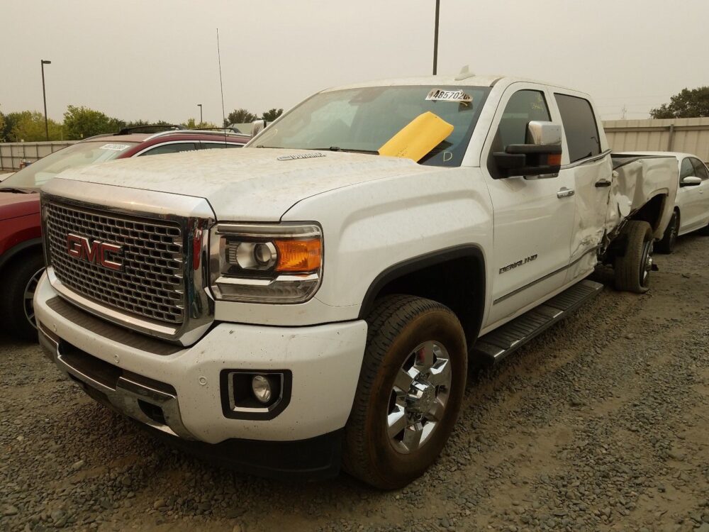 L8171_2 Used 2015 GMC Sierra Denali 3500 Transmission Assembly