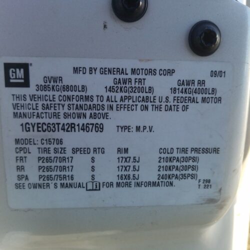 L8177_10 Used 2002 Cadillac Escalade Air Bag LH 15071138