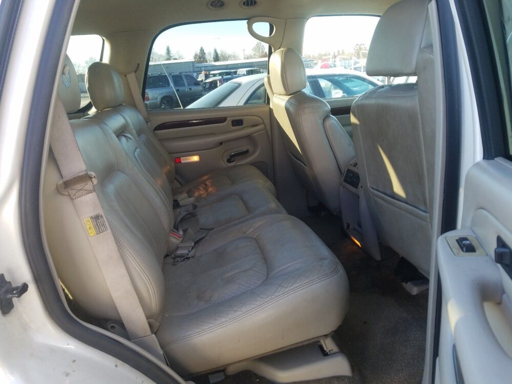 L8177_6 Used 2002 Cadillac Escalade Air Bag LH 15071138