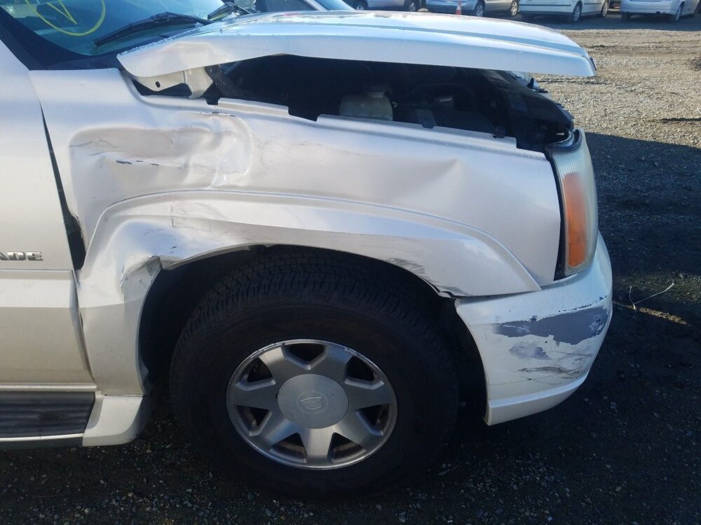 L8177_9 Used 2002 Cadillac Escalade Air Bag LH 15071138